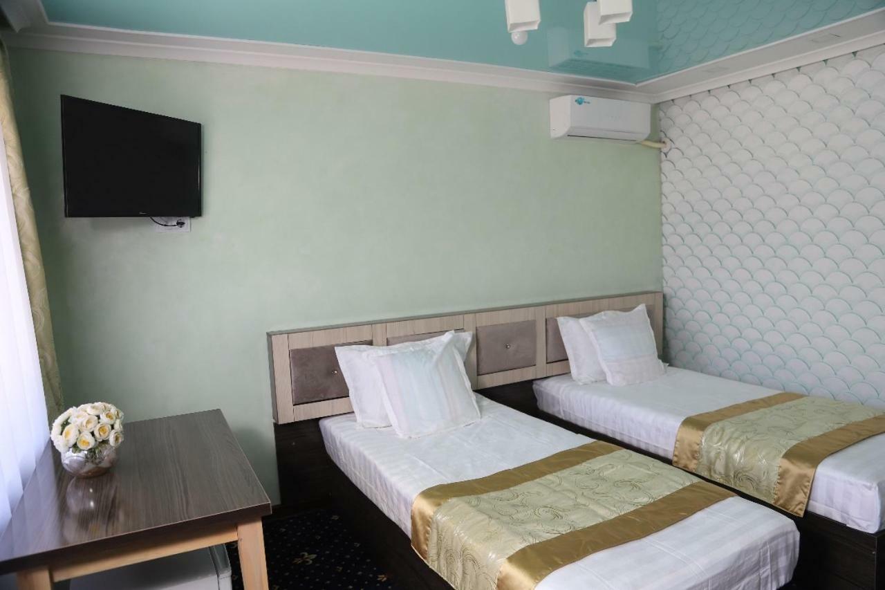 Family Hotel Balqash Exterior photo