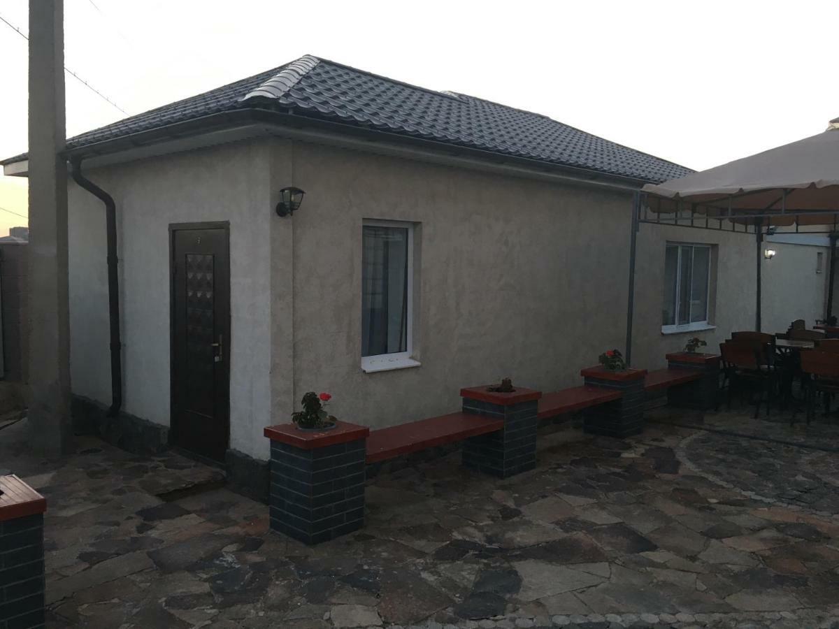 Family Hotel Balqash Exterior photo